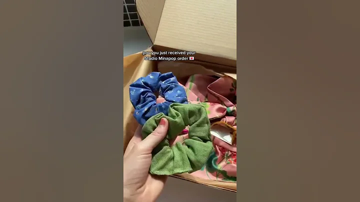 What it's like opening up your Studio Minapop order | Studio Minapop