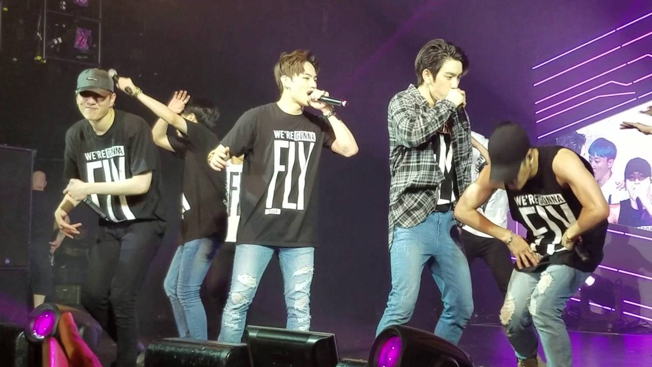 (Fancam) GOT7 FLY IN NYC DAY 2{Follow Me+Bounce+Fly remix+Before the moon rises}