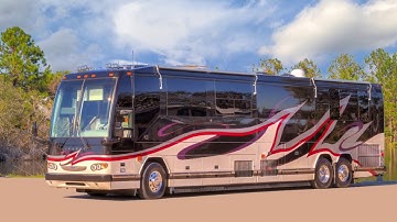 SOLD | 2006 Prevost Featherlite H3-45