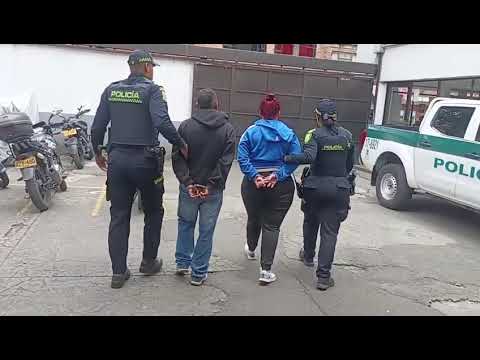 Detenida mujer motociclista cuando intentaba huir de un atraco al sur de Bogotá