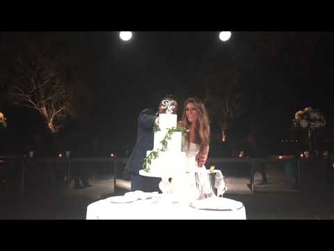 Βίντεο: Πώς να επιλέξετε μια γαμήλια τούρτα με οικονομικό προϋπολογισμό