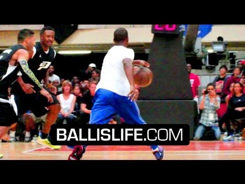 Chris Paul Shows Off His NASTY Handles While Making Defenders Look Silly!