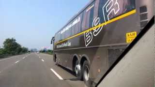 Cruising Wid a Volvo B9R on Pune-Mumbai Express Highway!!!!!