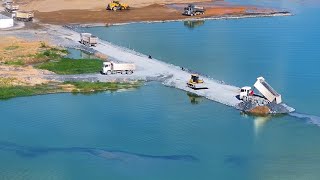 Incredible SHACMAN Delivery 25Ton Fail Loading And Cover Back By SHANTUI Dozer Pushing Soil In Lake