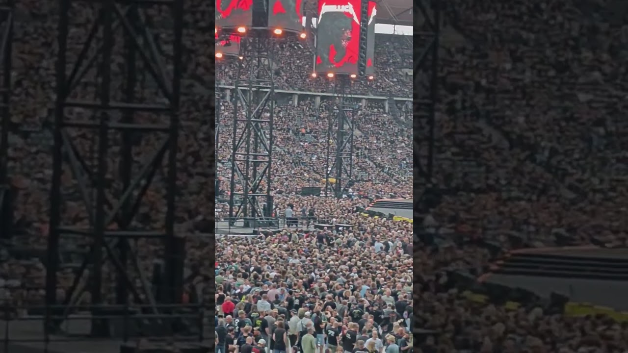 95.000 Fans, jetzt ist voll im Olympiastadion Berlin bei Metallica #shorts #live #concert