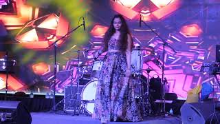 Raataan Lambiyan | Aishwarya Pandit Live Performance