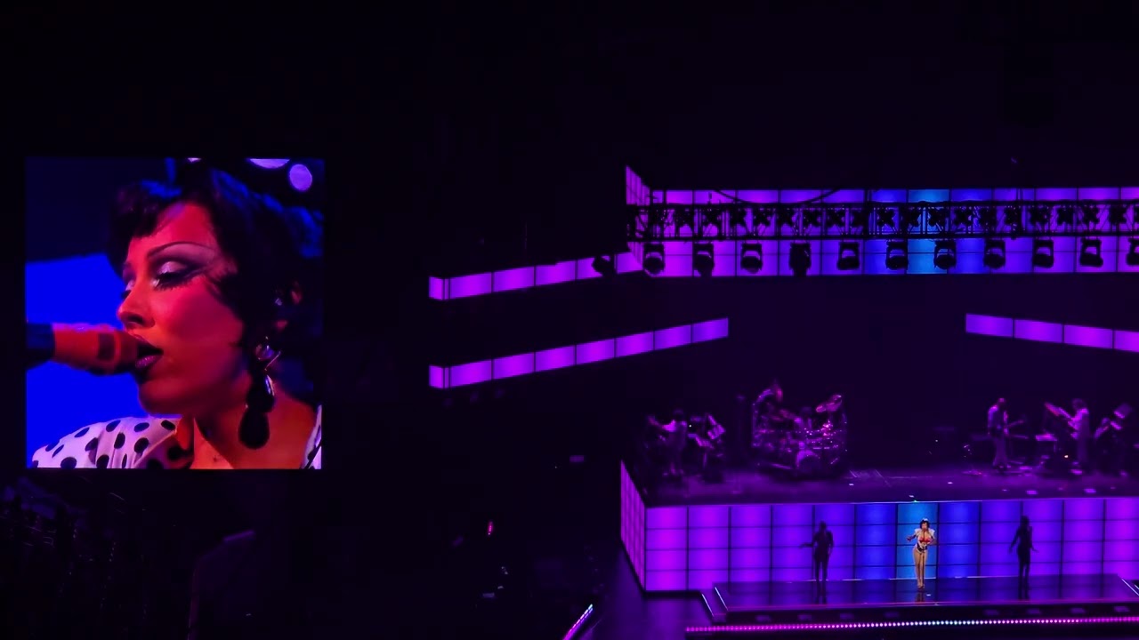 "Acts of Service / Agora Hills" - Doja Cat Live in Manila 2025 #TourMaVie [4K] | trina.ph