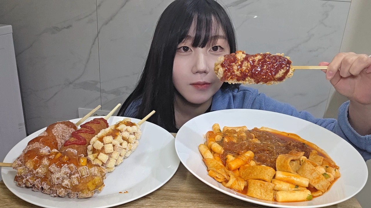 [ASMR] 바삭함 터지는 명량핫도그 한 입 먹방 🌭✨ | Ultra Crispy Myungrang Hotdog Mukbang