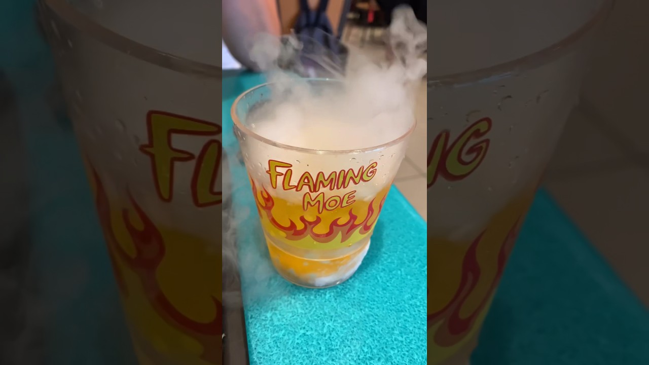 A Flaming Moe at Moe’s Bar in The Simpsons Area of Universal Studios!
