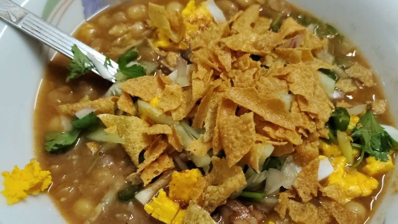 আমার কাছে মনে হয় এই ঠান্ডার মধ্যে বেশ একটি খাবার 😋