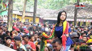 Download Lagu Roches Road's - Yang Penting Happy Live In WD Sunday Jamming MP3