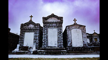 Do they bury people in the ground in Louisiana?