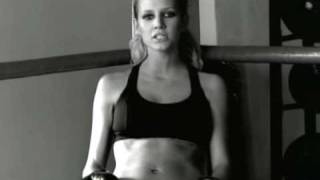 Ashlee Simpson - Invisible