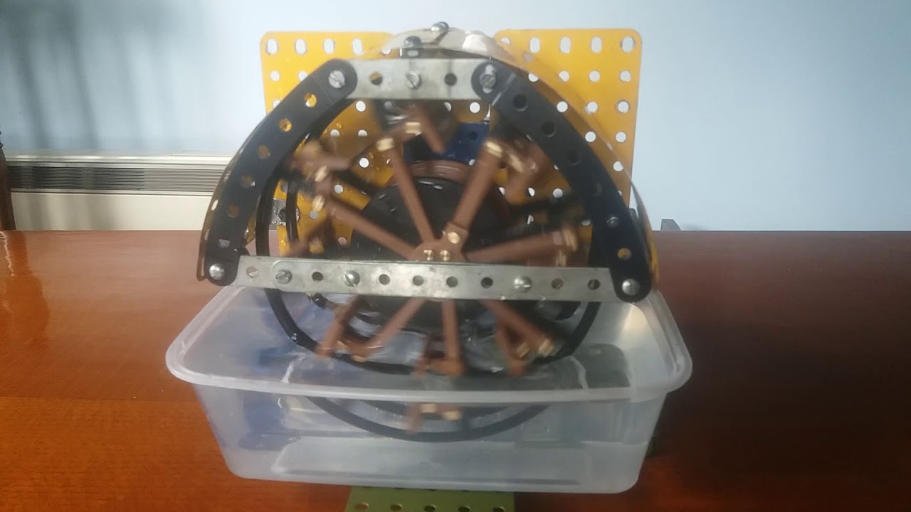 Test rig for a 3D printed paddle wheel.