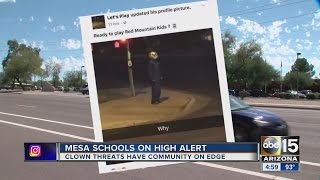 Manhunt in Mesa for a clown as police try to track the costumed man down