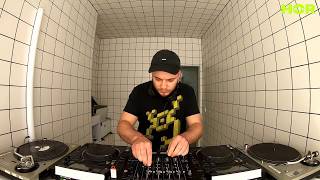 Cyrk / April 24 / 5pm-6pm