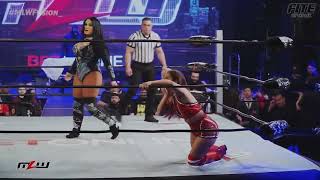 Mandy Leon Makes Her Entrance As Part Of The Calling As Raven Looks On I Mlw Fusion