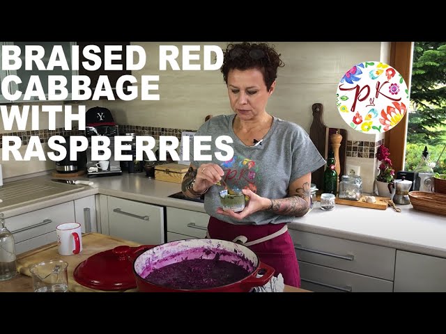 Best braised red cabbage with raspberries - cooking Polish food with Polish Your Kitchen