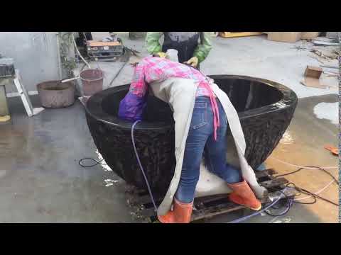 black-stone-marble-bathtub