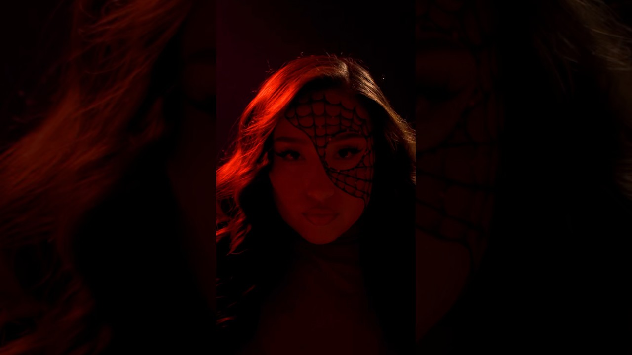 Spider Woman 🕷️🕸️ #makeuptransition #makeuptransformation