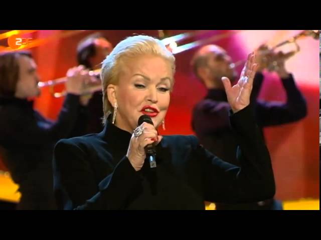 YouTube에서 Angelika Milster: "Zeit" 보기 YouTube에서 Angelika Milster: "Zeit" 보기