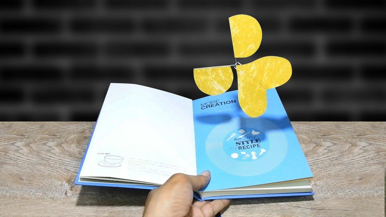การ์ดกล่องของขวัญ 2022 Update DIY แกล้งคนให้ตกใจ ผีเสื้อบินออกจากหนังสือ | Flying Butterfly Surprise Book