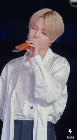 Jimin singing ' Ishq Wala Love'💕 Hindi song 🤯.....#shorts #viral #shortvideo #bts