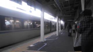 【貴重】681系0+2000番台特急はくたか6号北陸本線魚津到着～発車