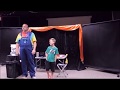 Papa Tater Performing in the Giggles show - Wands