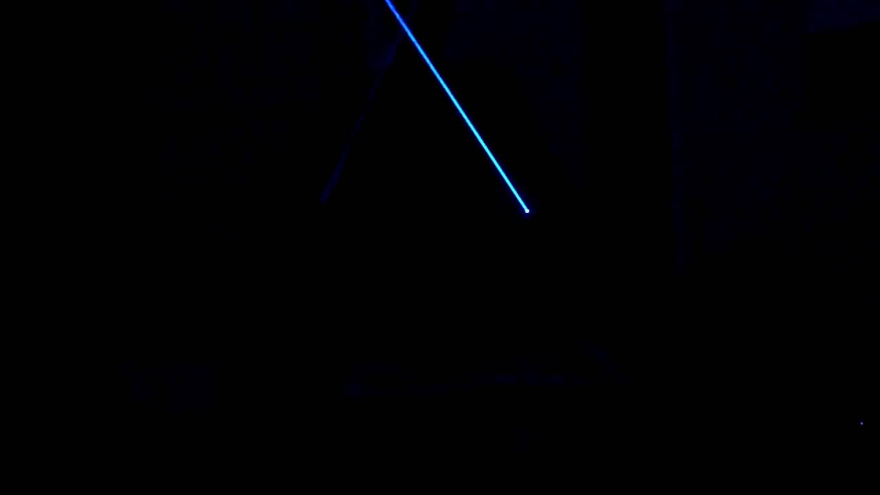 REAL Lightsabres 65mW 405nm vs 50mW 473nm