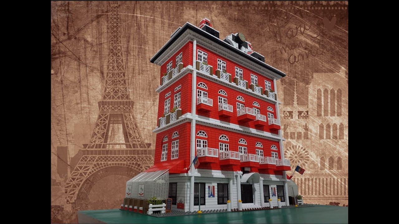 Classic Parisian Building - American Plastic Bricks