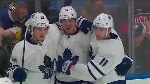 Matthews ties Clark's Maple Leafs rookie record wi...