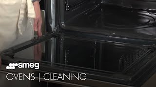 Cleaning & Maintaining | Smeg Builtin Ovens