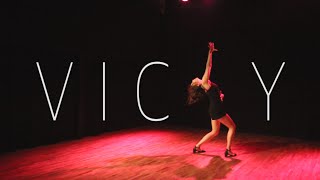 VICKY X FRZM