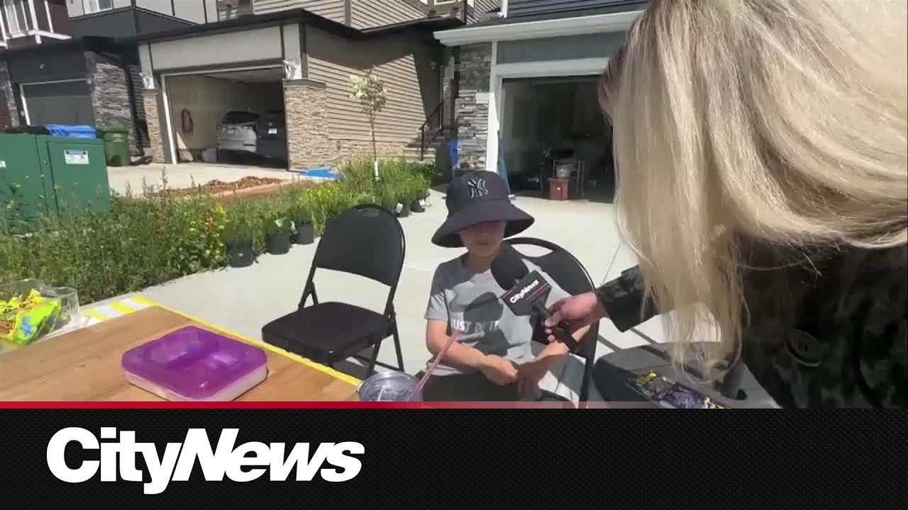 Young entrepreneurs take part in Lemonade Day in Calgary