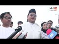 Mahasiswa flashmob depan UiTM! - 'Pastikan UiTM di hatiku, bukan di poketku'