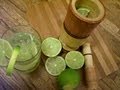 Como hacer Caipirinha y Caipiroska paso a paso