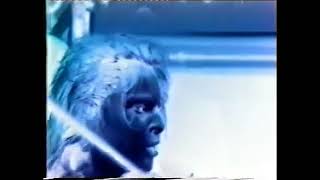 Different Klons im Bettenhaus 1986:   You And Me And You