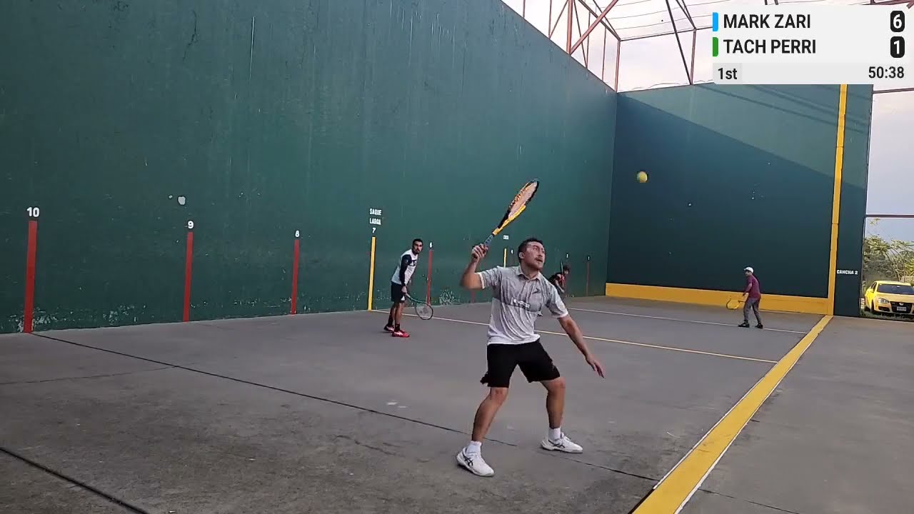 Tachi y Perrito VS Markis y Zariweya. Recinto Ferial Cuernavaca