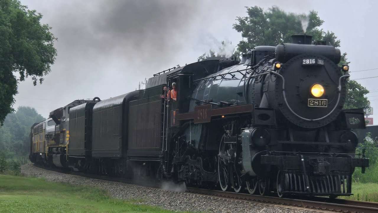 Chasing Canadian Pacific 2816 from Kendelton to Victoria Texas