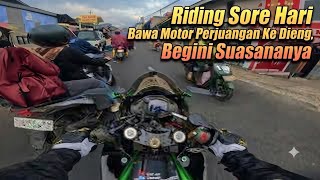 RIDING SORE HARI KE DIENG NAIK MOTOR PERJUANGAN! Begini Suasananya 🏔️🏍️ 