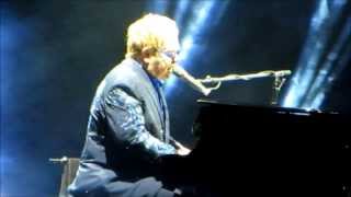 ELTON JOHN, QUITO - ECUADOR, 15 FEB 2014 screenshot 5