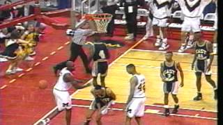 Chris Webber Demoralizes East Tennessee State Defender Wealth