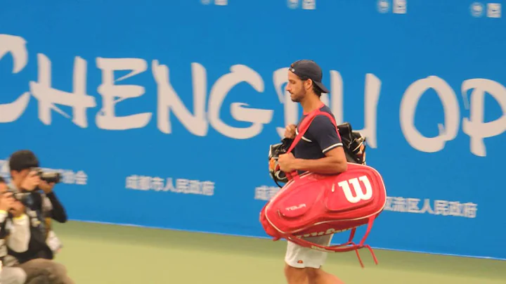 Feliciano Lopez walked into the court of R2 vs Pic...