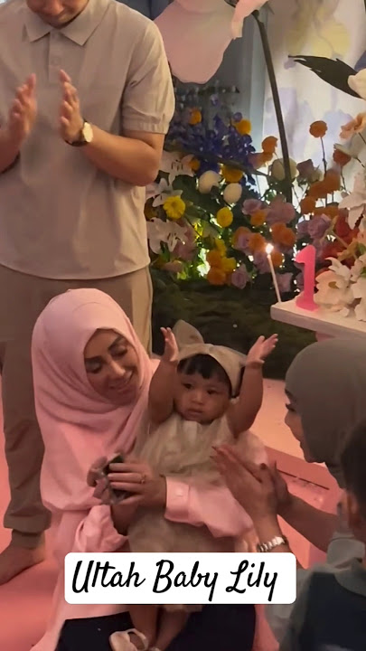 Tangis Haru Nagita Slavina Di Acara Ulang Tahun Baby Lily #rayyanza #raffiahmad #shorts