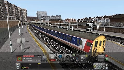 Train Simulator 64-Bit Edition: Class 415 4EPB EMU. East Croydon to Thornton Heath (Custom). 4K UHD