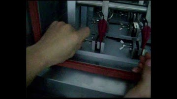 Low temperature leather flexing test machine