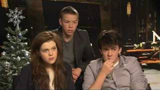 Georgie Henley, Will Poulter and Skandar Keynes Interview "The Voyage Of The Dawn Treader"