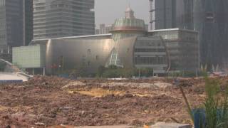 Take a walk around pearl river new city in guangzhai and be amazed at
all the buildings. it is truly sight to behold. by david goorney