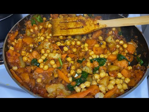 Sweet potato and chickpeas in Moroccan style